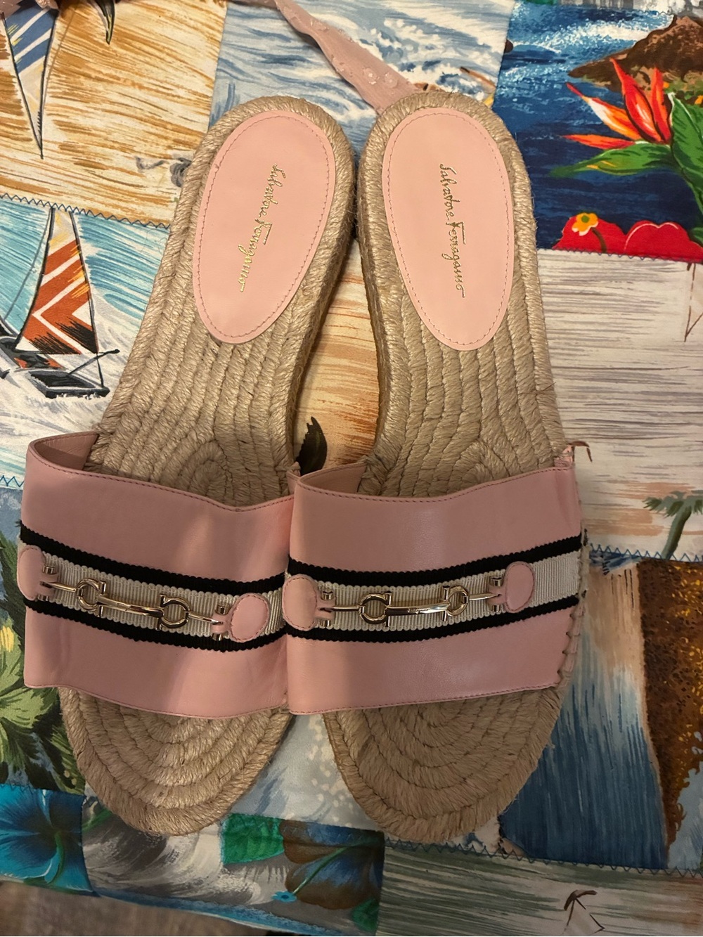 Salvatore Ferragamo Pink Kaden Espadrille Slide Sandals New wo/box